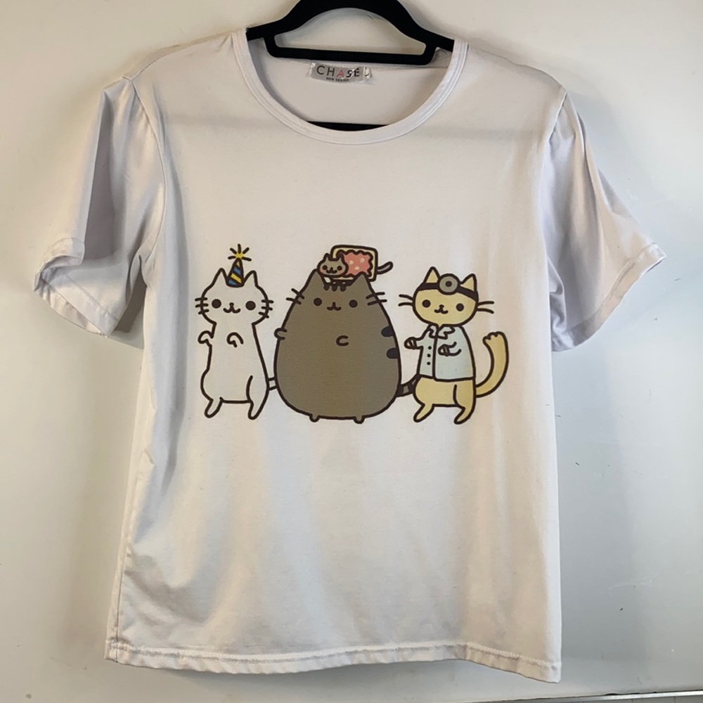Chase White T-Shirt with 3 cats